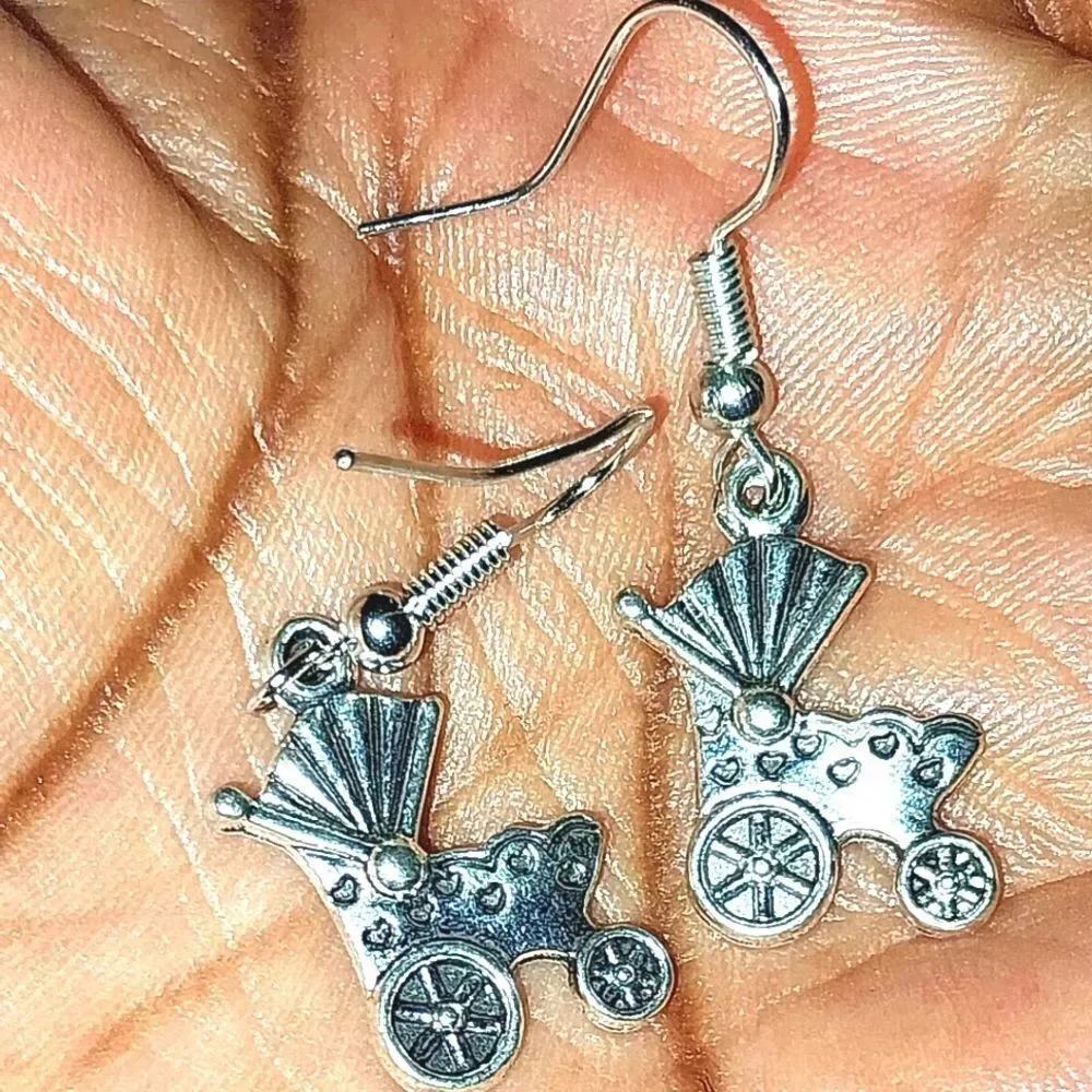Super cute vintage baby carrrage stroller earrings